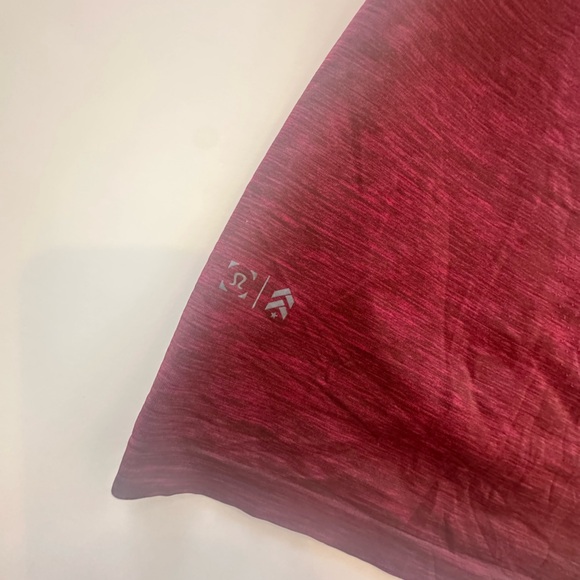 Red lululemon tank top, men’s  - medium - Picture 3 of 3